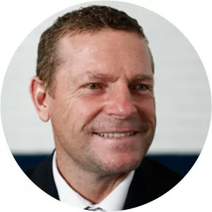 Micky Hazard - English coach