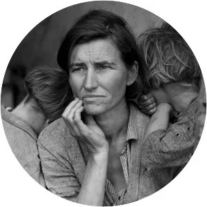 Migrant Mother - Photograph by Dorothea Lange