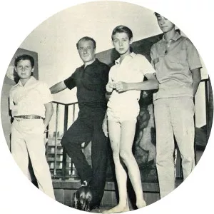 Miguel de Figueroa y Griffith - Aline Griffith, Countess of Romanones' son