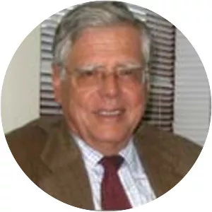 Miguel Urrutia Montoya