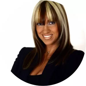 Mihaela Constantinescu photograph