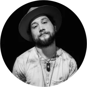 Mihali - Musical artist