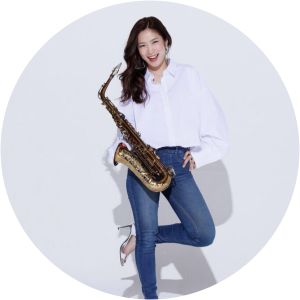 Miho Terachi - Musical artist