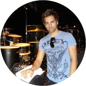 Mika Fineo - Drummer