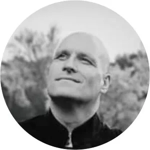 Mika Pohjonen - Finnish opera singer