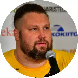 Mika Törrö - Strongman