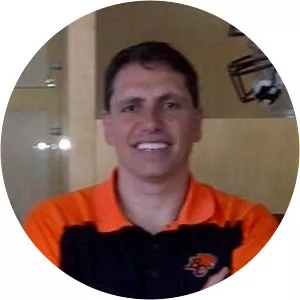 Mike Benevides - Canadian football coach