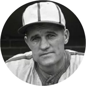 Mike Kreevich - American baseball player