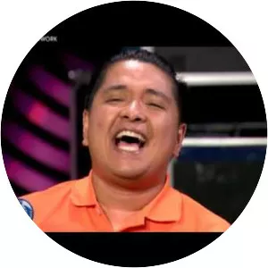 Mike Luis - Musical artist