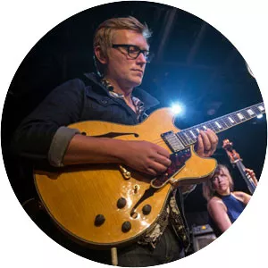 Mike Olson - Musical artist