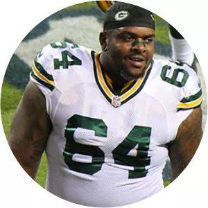 Mike Pennel - American football player