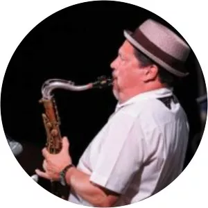 Mike Rossi - Musical artist