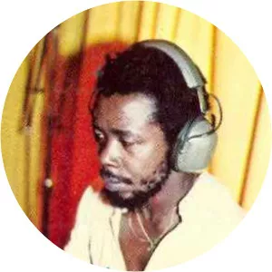 Mikey Boo Richards - Musician