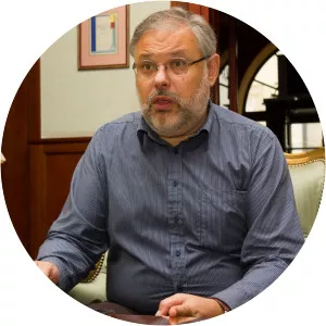 Mikhail Khazin