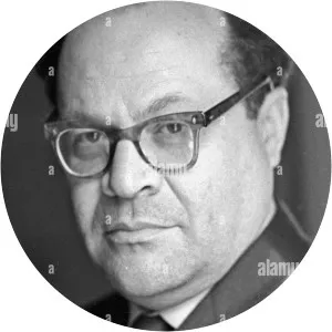 Mikhail Matusovsky - Poet