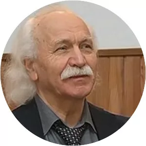 Mikhail Shchetinin - Teacher