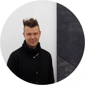 Mikkel Carl - Visual artist