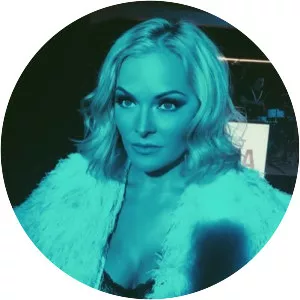 Mila Falls - Musical artist