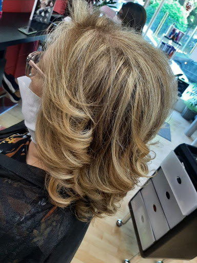 Milano Fashion - Parrucchieri Italiani