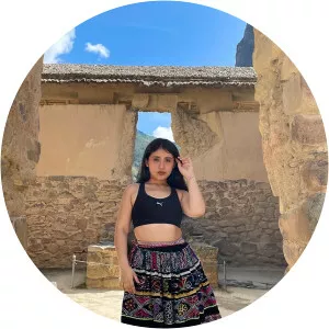 Milena Warthon - Singer