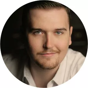 Miles Mykkanen - Singer