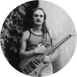 Miloš Makovský - Guitarist