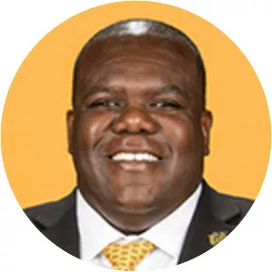 Milton Overton - American football player