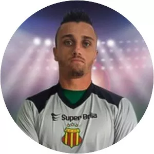 Milton Raphael Guimarães Pires