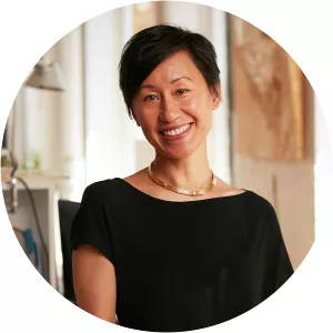 Mimi Hoang - Author