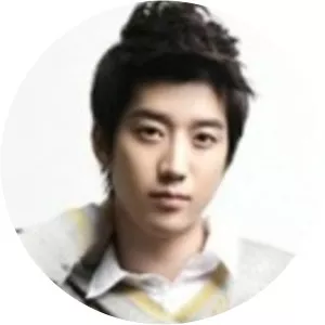 Min Dae-hong - South Korean singer