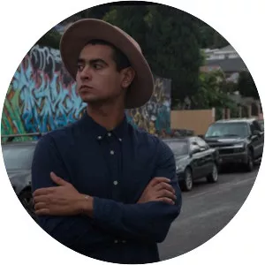 Mina Knock - Musical artist