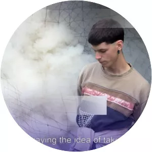 Minais B - Musical artist