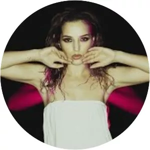 Minelli Eşarpları ( Turkuaz Esarp San. veTic. A. S. )