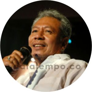 Minggus Tahitoe photograph