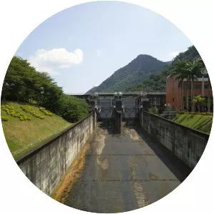 Minghu Dam