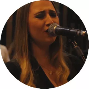 Ministério Zoe - Musical artist