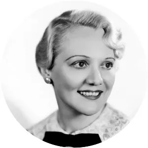 Minna Gombell - American film actress