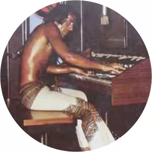 Miodrag Okrugić - Musical artist