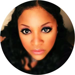 Miracle Thomas - Singer