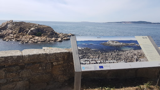 Miradoiro da Ermida da Lanzada - Hiking area in Spain