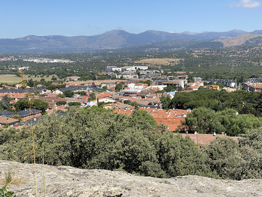 Mirador Villalba Pueblo - Scenic spot in Collado Villalba, Spain