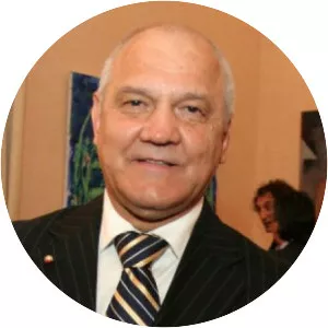 Mircea Grosaru - Romanian Politician