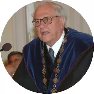 Miroslav Hroch - Czech historian