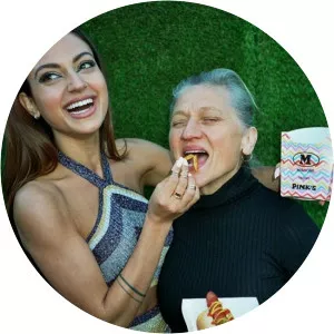 Mirza Sarkis - Inanna Sarkis' father