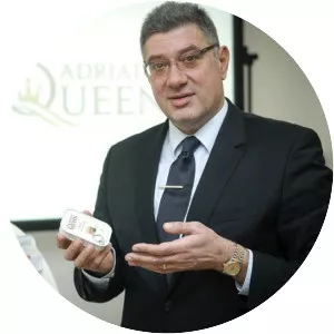 Mislav Bezmalinović