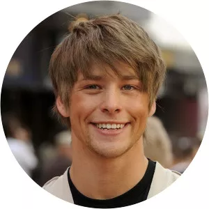 Mitch Hewer