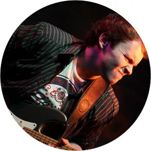 Mitch Laddie - Guitarist