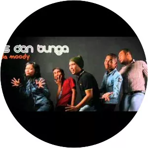 Moda Moody - Musical group