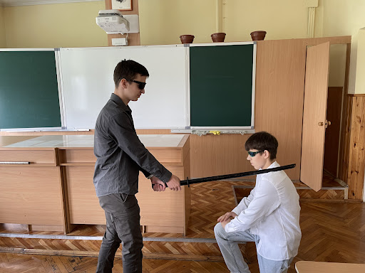 Mohyla Vasi, Ivana Ta Neymara Yakyy Zavzhdy Na Stovpi - Religious destination in Kyiv, Ukraine