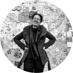 Mojca Dobnikar - Slovenian translator